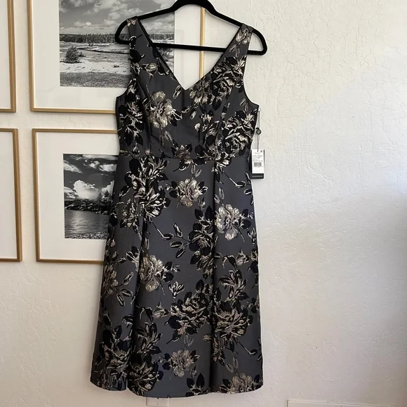 Adrianna Papell | Dresses | Adrianna Papelle Fit And Flare Jessa Holiday  Dress | Poshmark